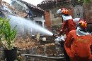 Bale Bali atap ambengan milik mantan lurah terbakar